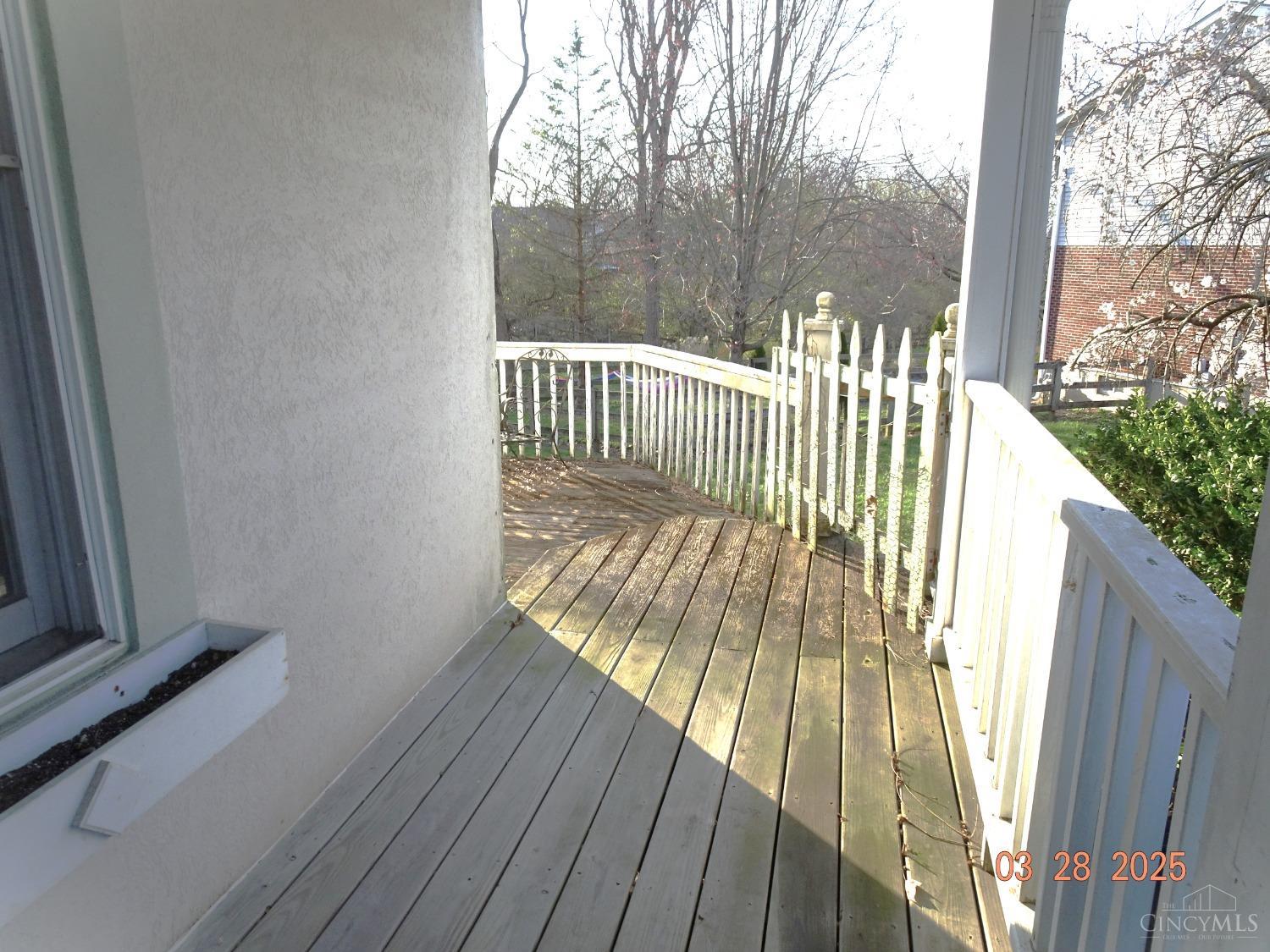 3185 Tuscarora Court