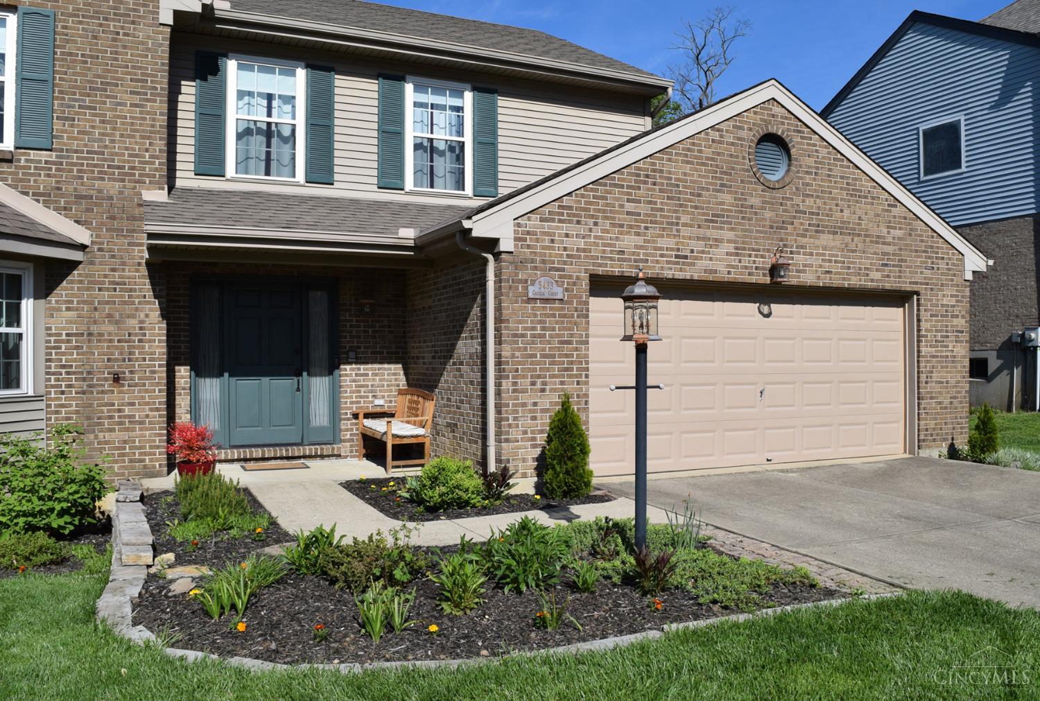 5433 Cecilia Court