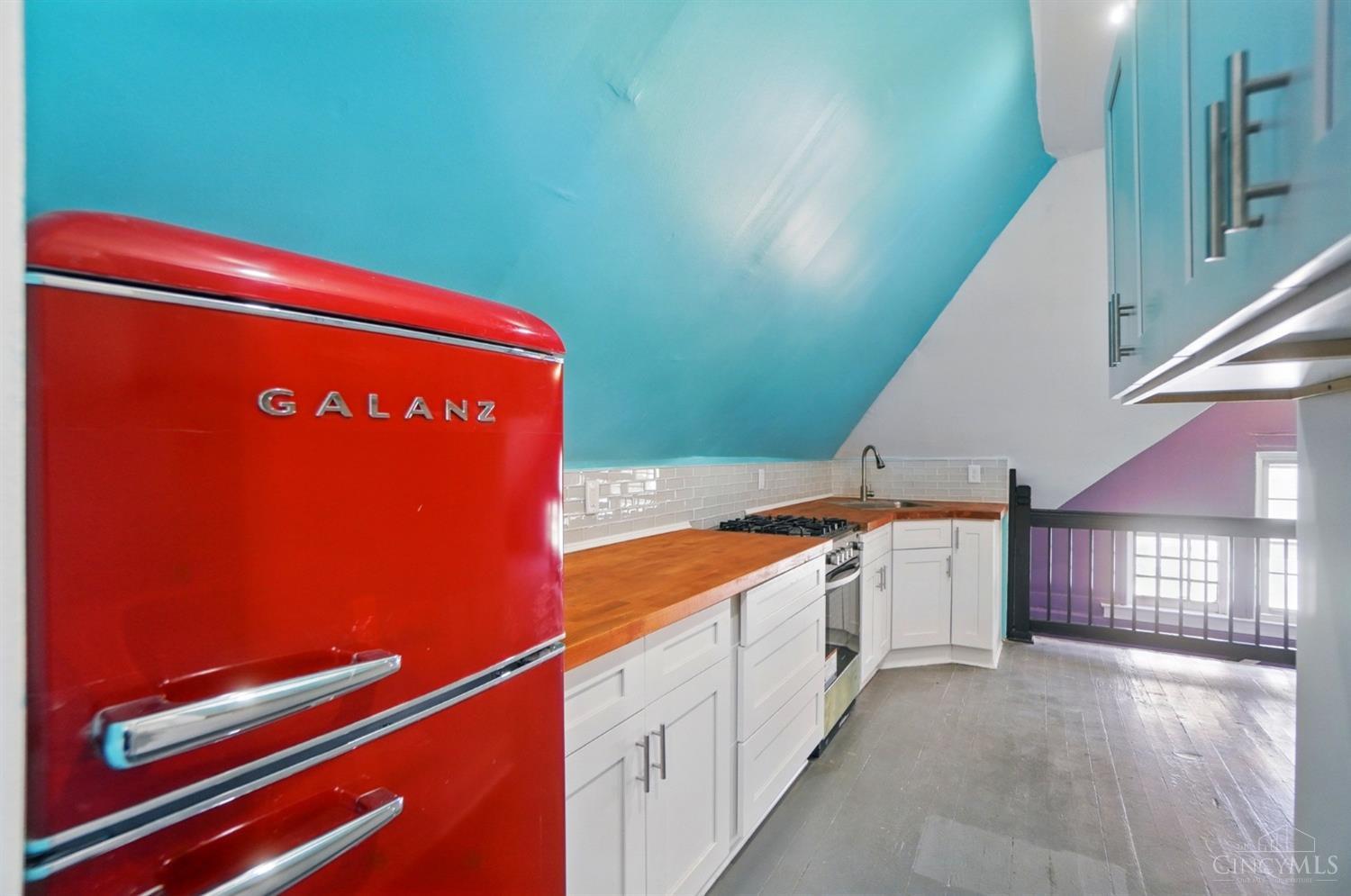 4417 Ashland Avenue