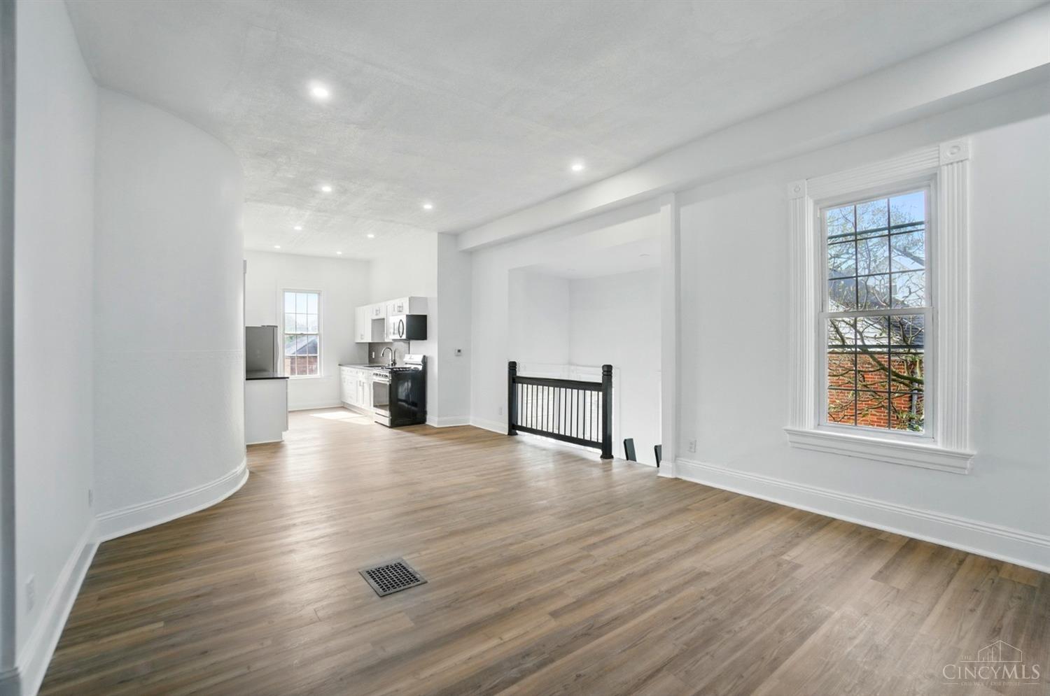 4417 Ashland Avenue