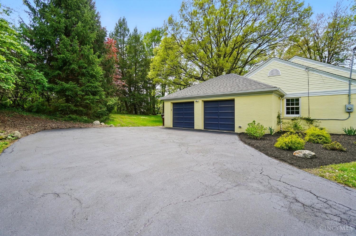 2659 Willowbrook Drive
