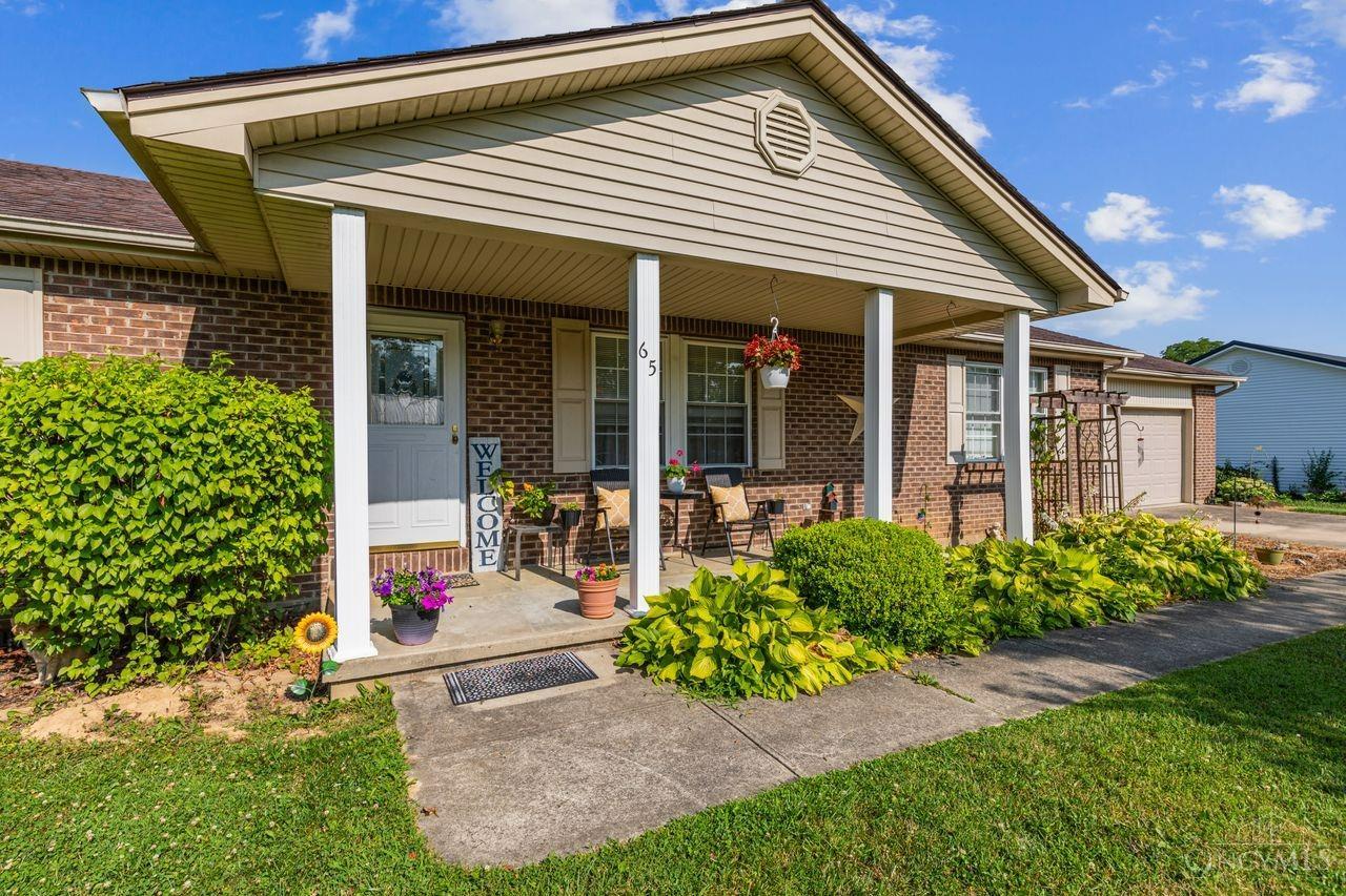 65 Douglas Circle