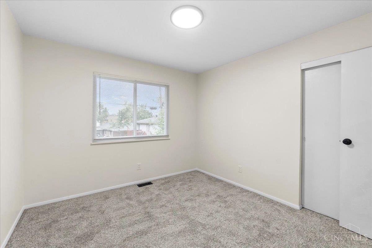 887 Halesworth Drive