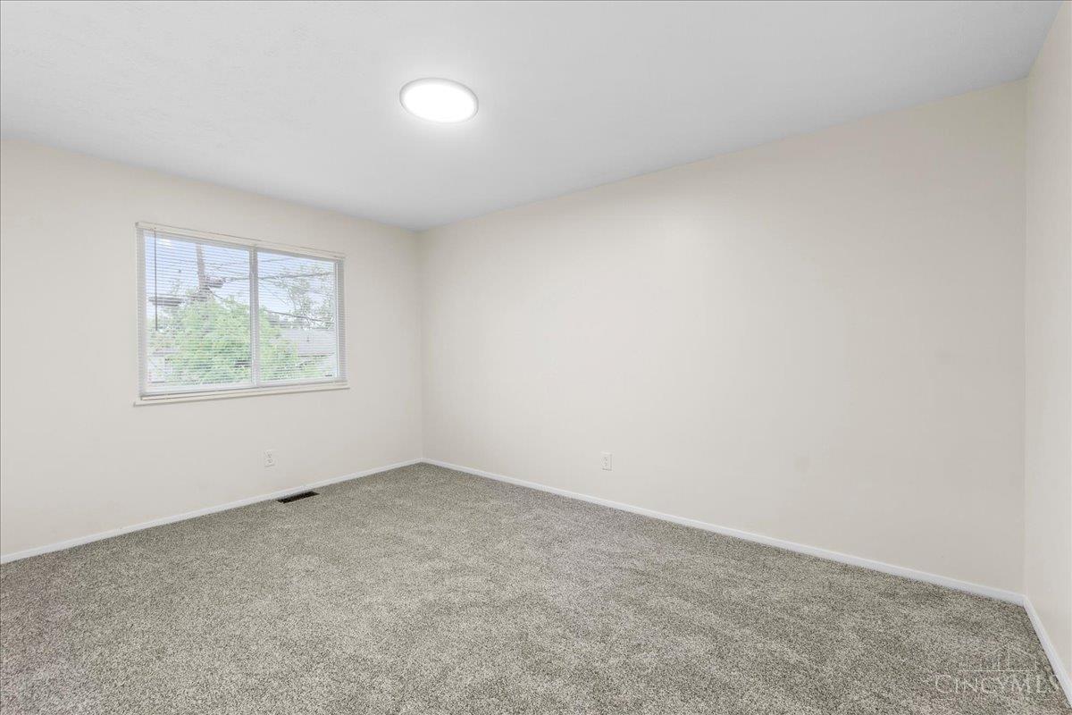 887 Halesworth Drive
