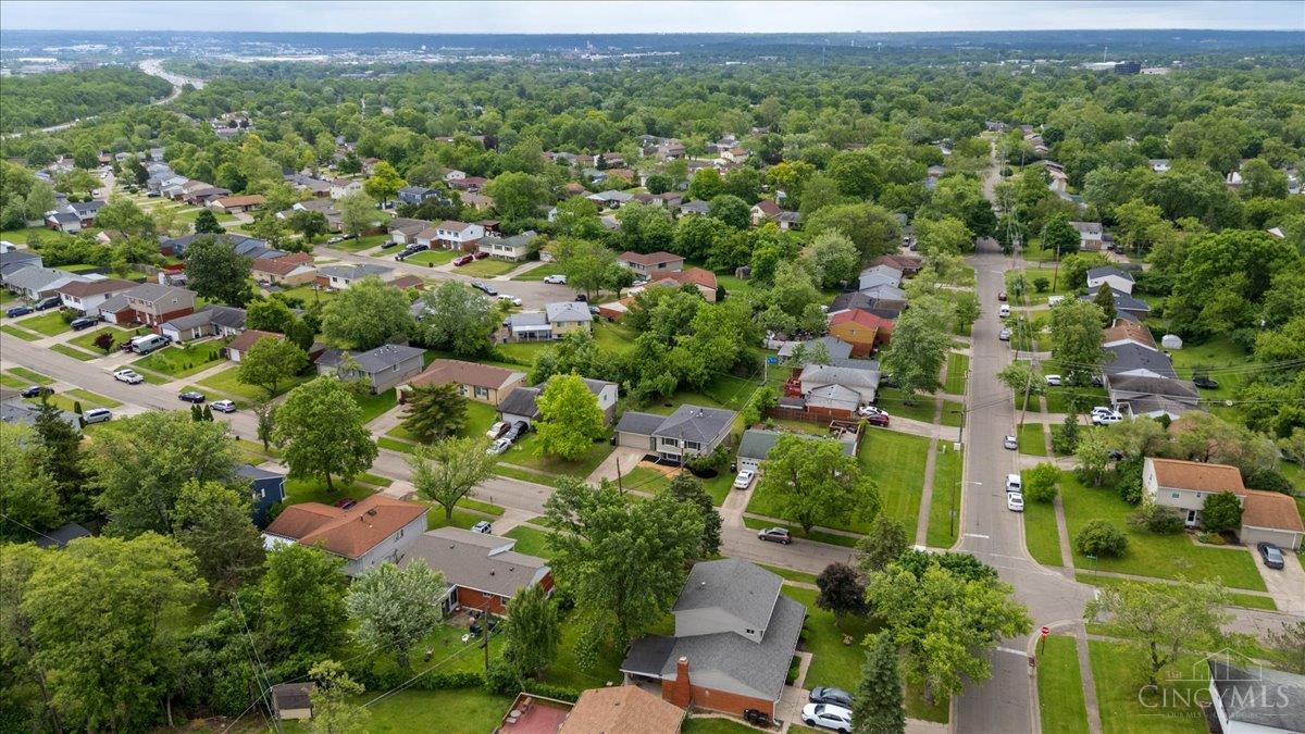 887 Halesworth Drive