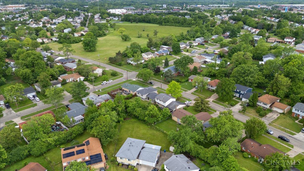 887 Halesworth Drive