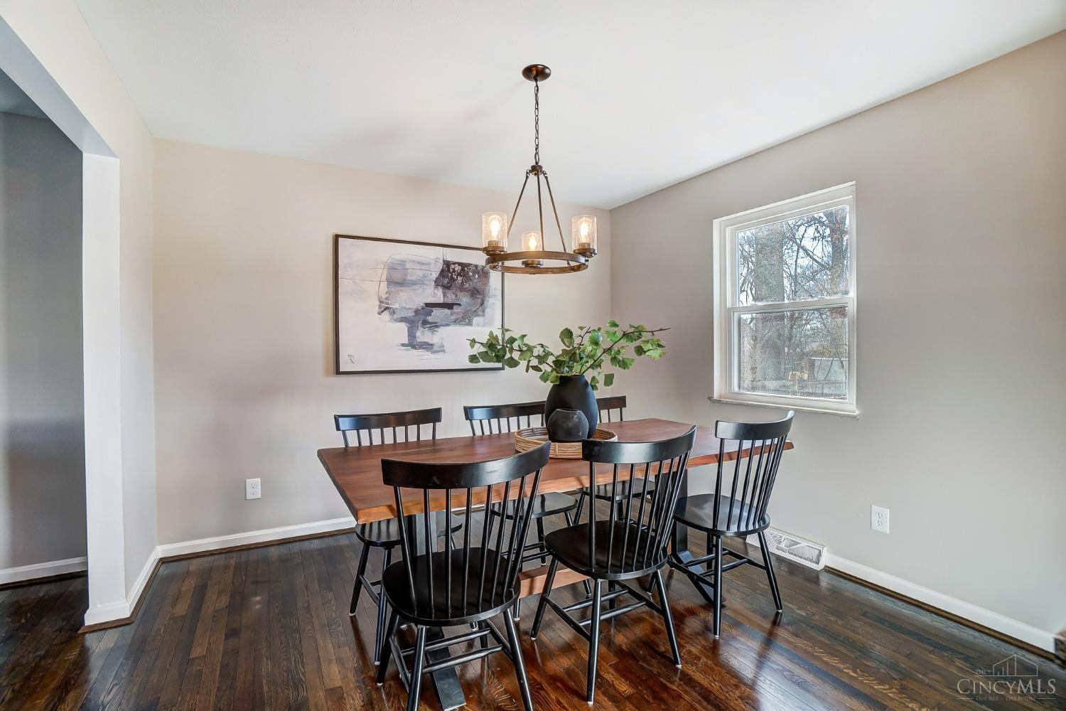 1837 Vanderbilt Drive