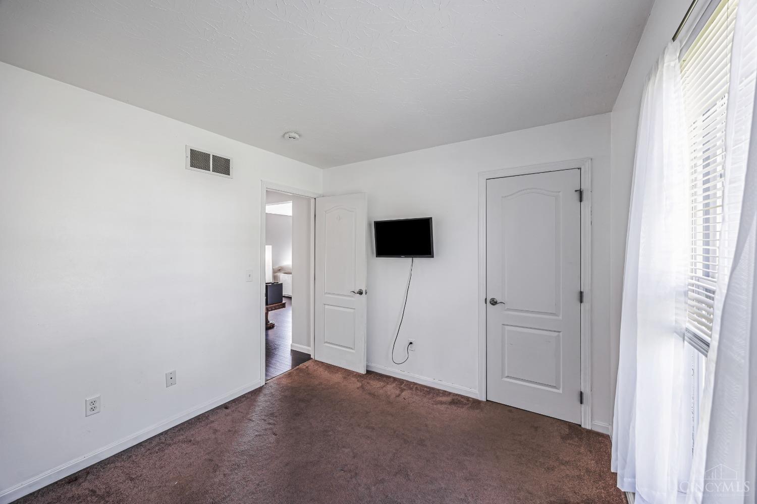 4010 Ponder Drive