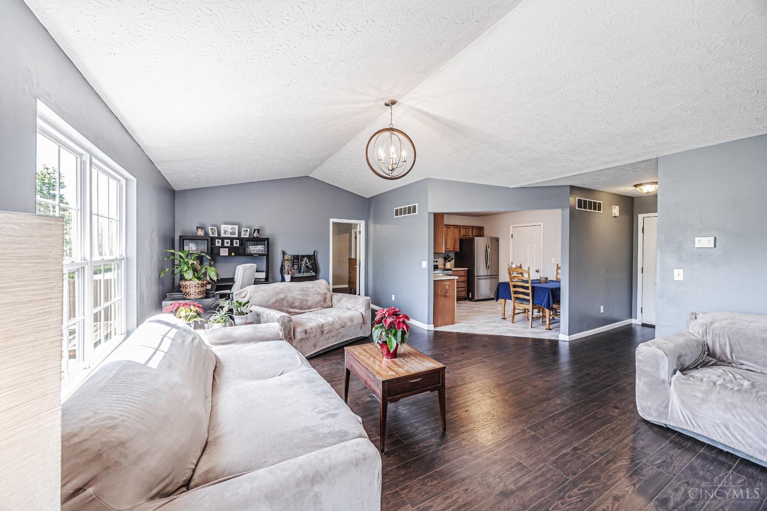 4010 Ponder Drive