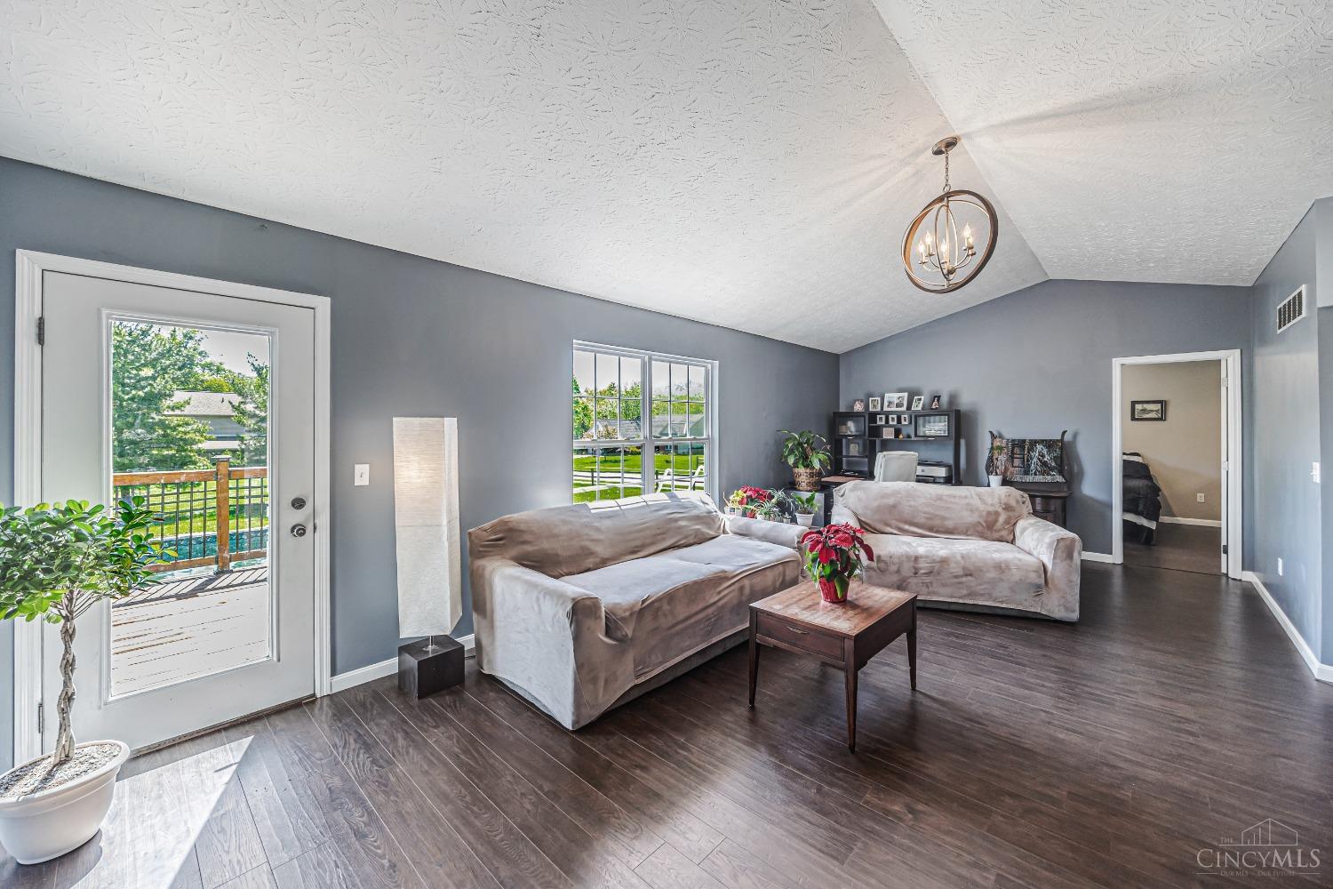 4010 Ponder Drive