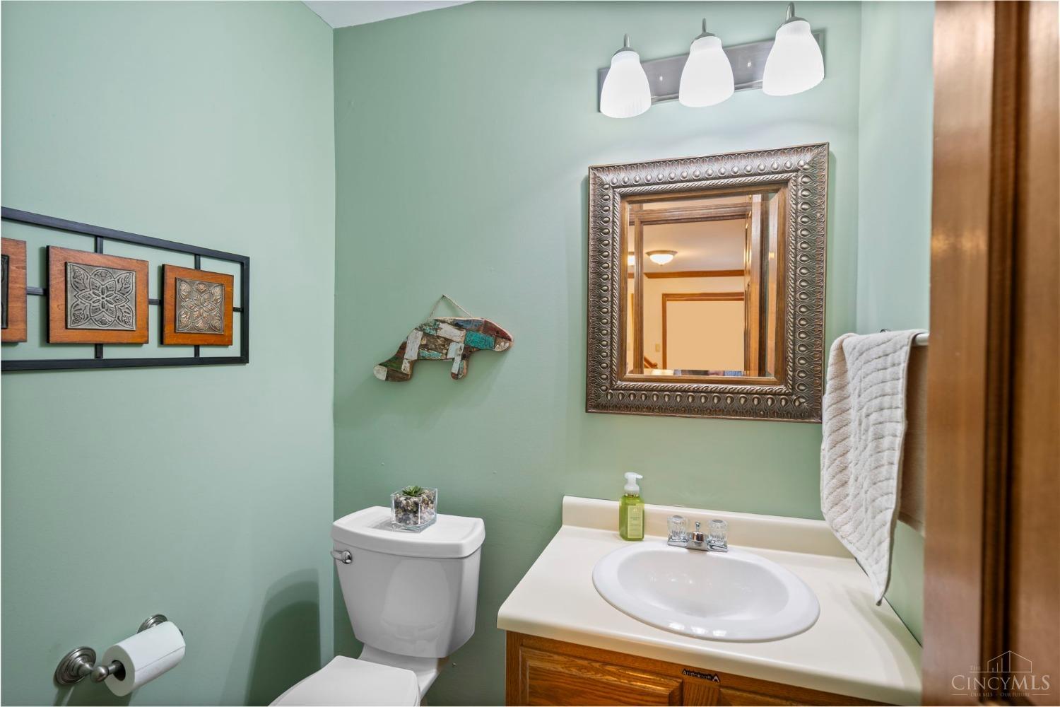 871 Surrey Trail