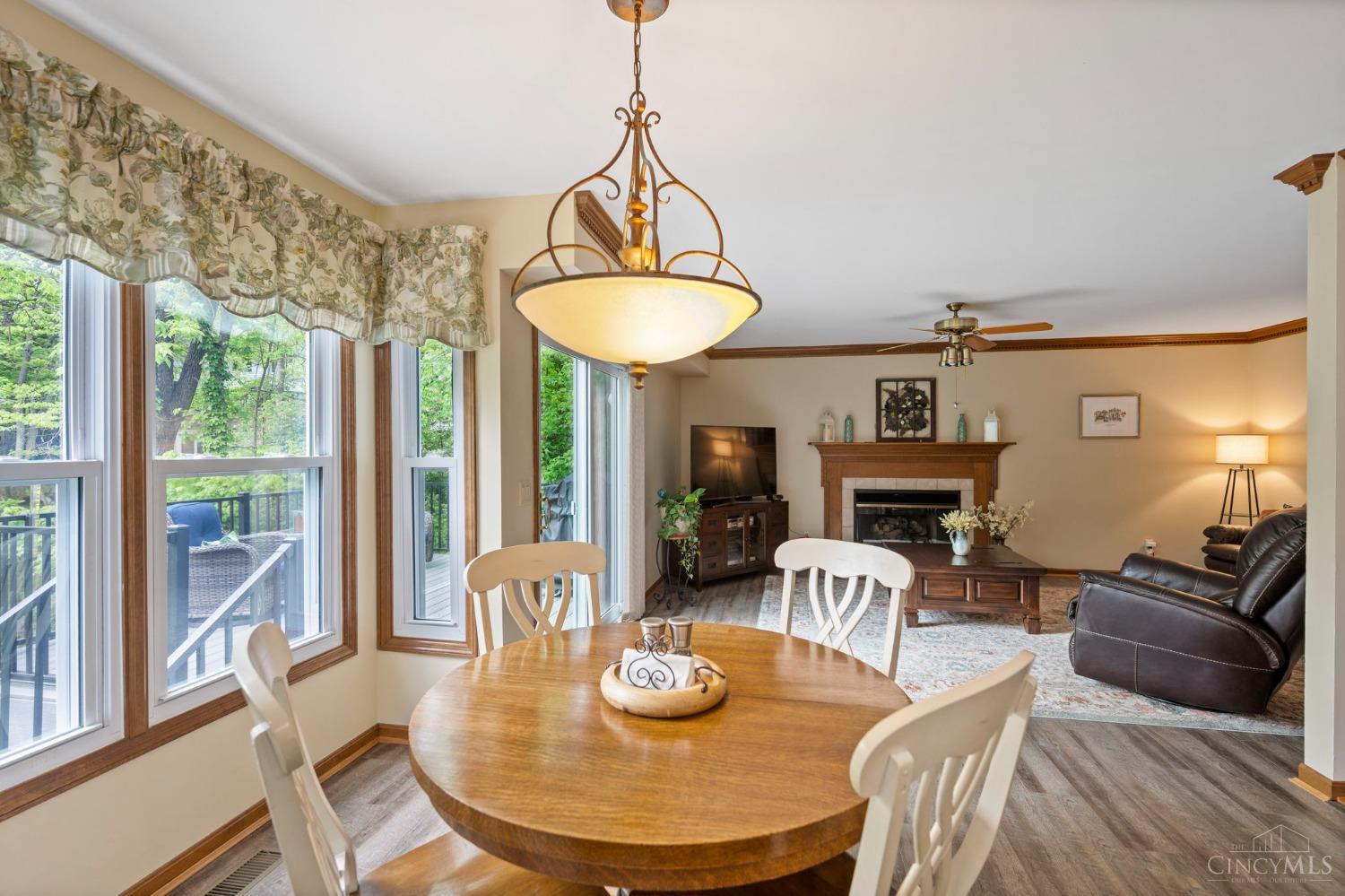 871 Surrey Trail