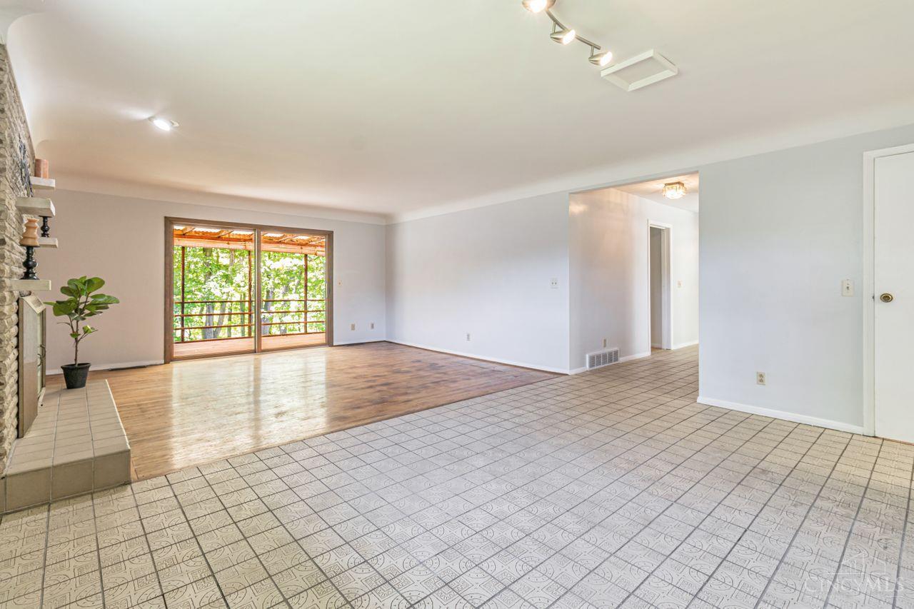 3838 Lincoln Road