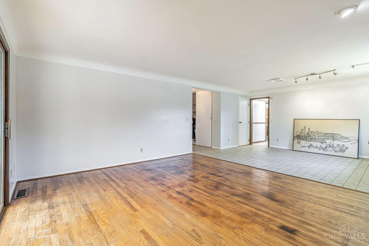 3838 Lincoln Road
