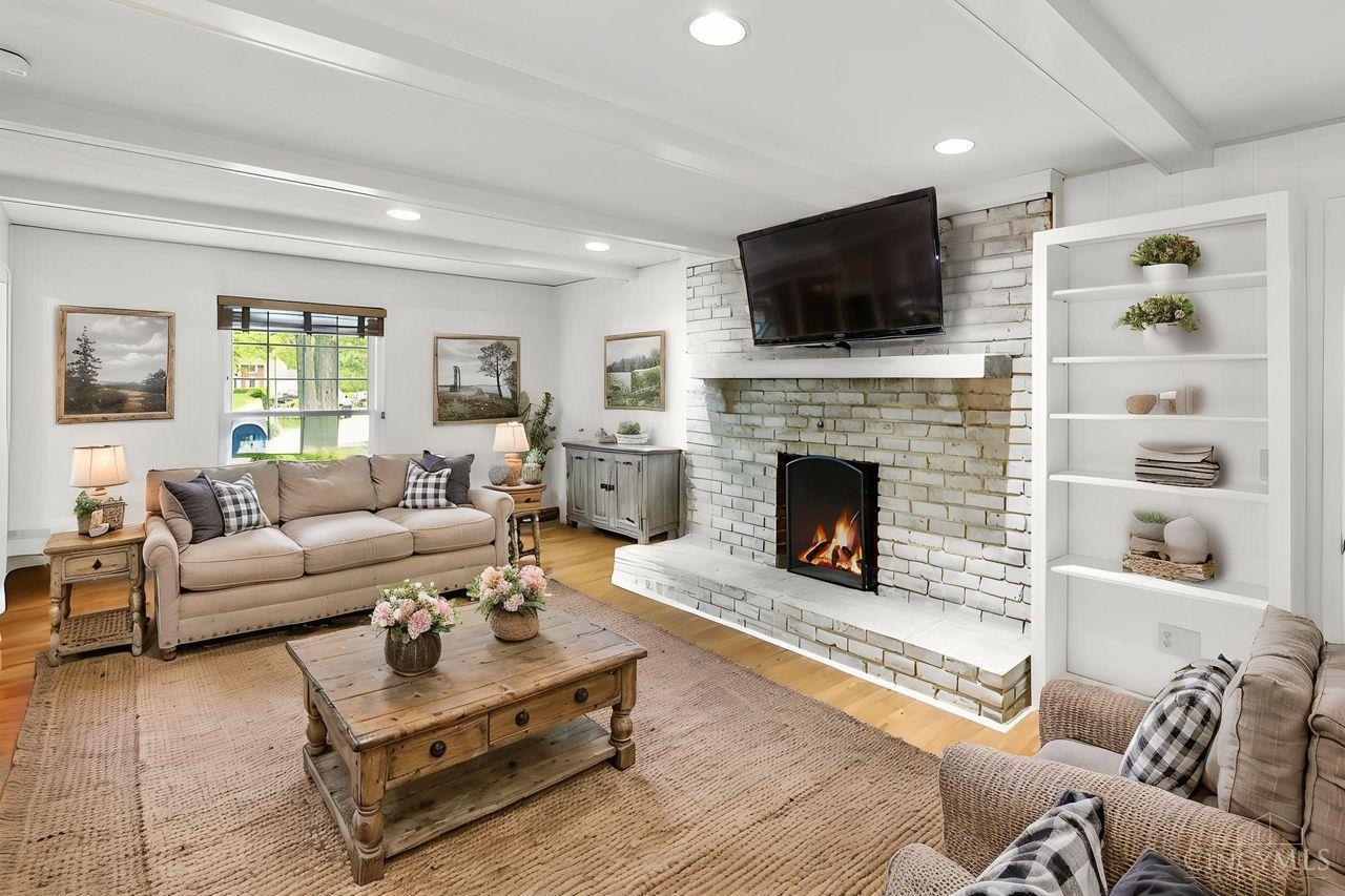 6468 Wardwood Drive