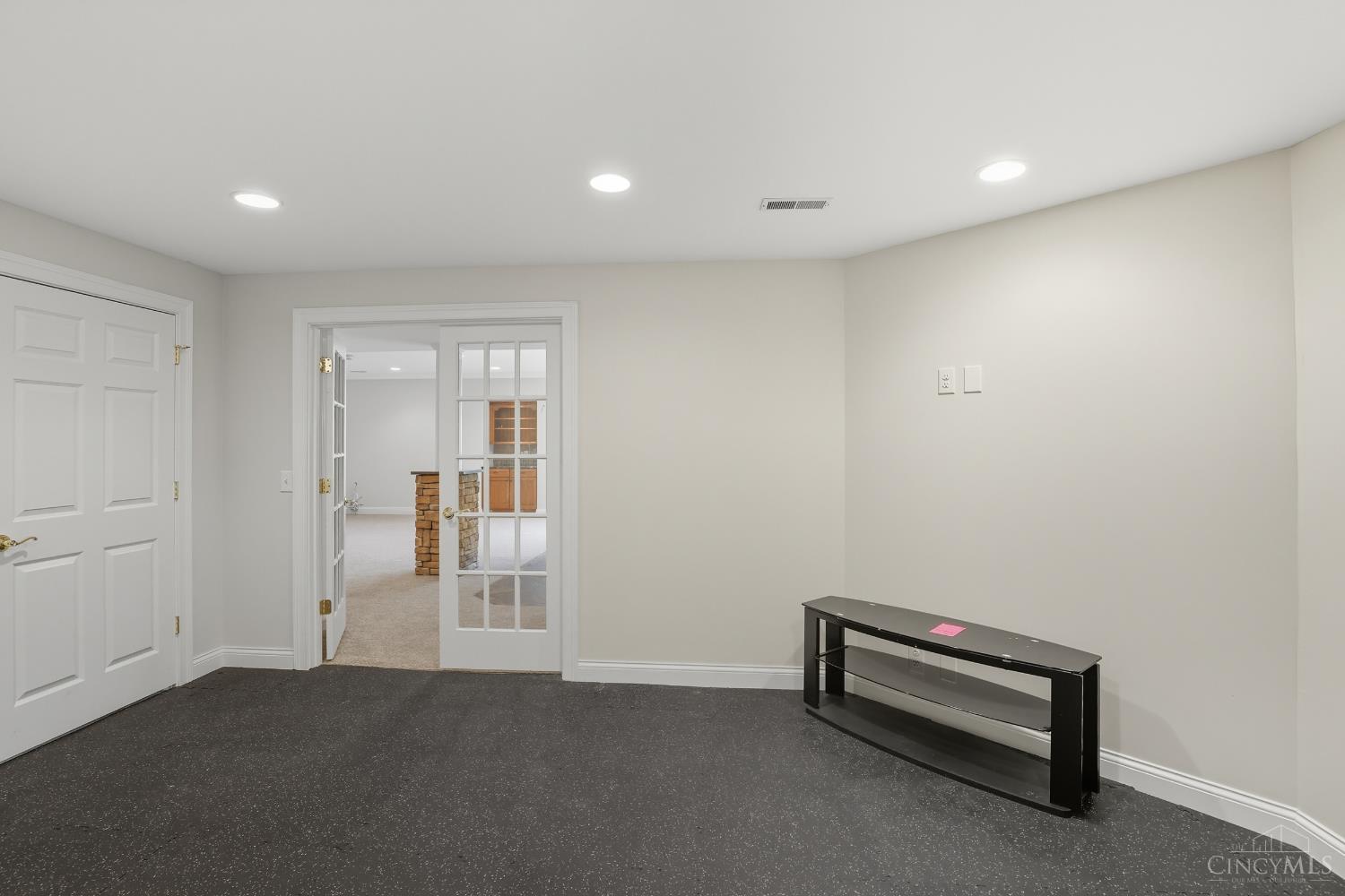 2196 Quail Run Farm Lane
