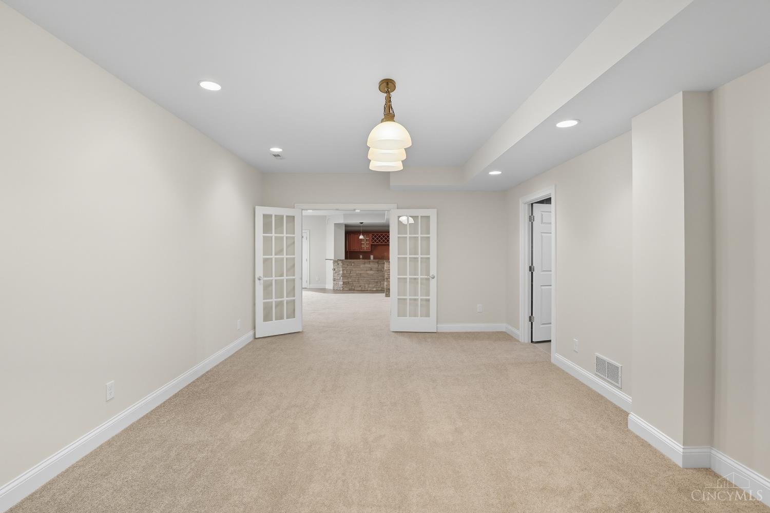 2196 Quail Run Farm Lane