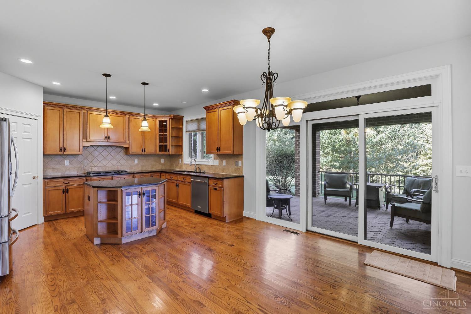 2196 Quail Run Farm Lane