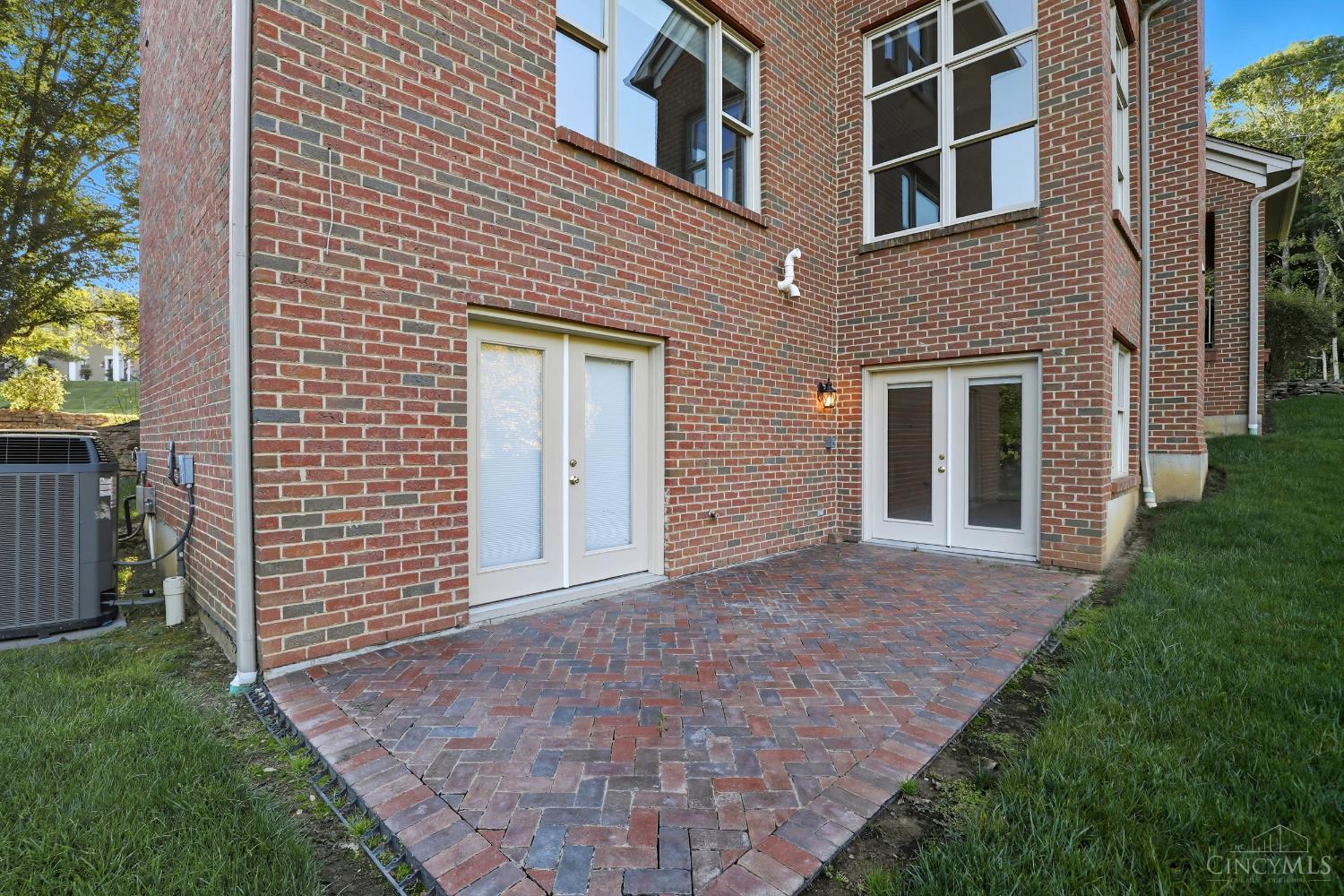 2196 Quail Run Farm Lane