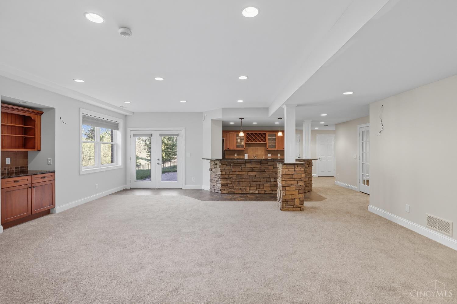 2196 Quail Run Farm Lane