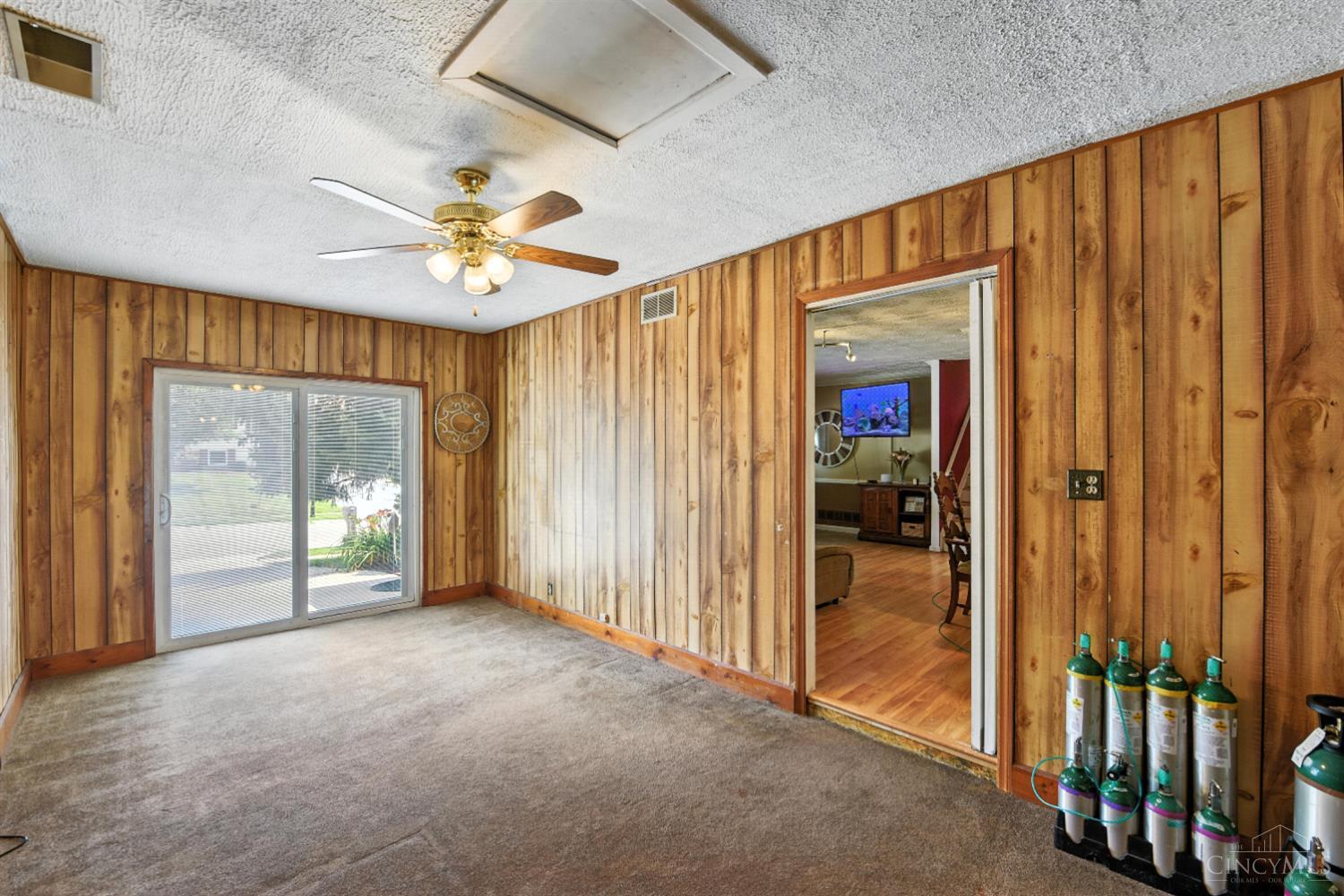 1901 Leway Drive