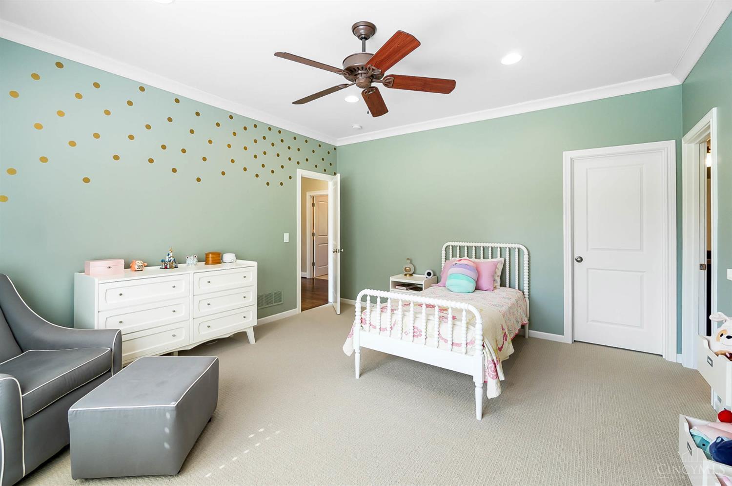 7955 Chinquapin