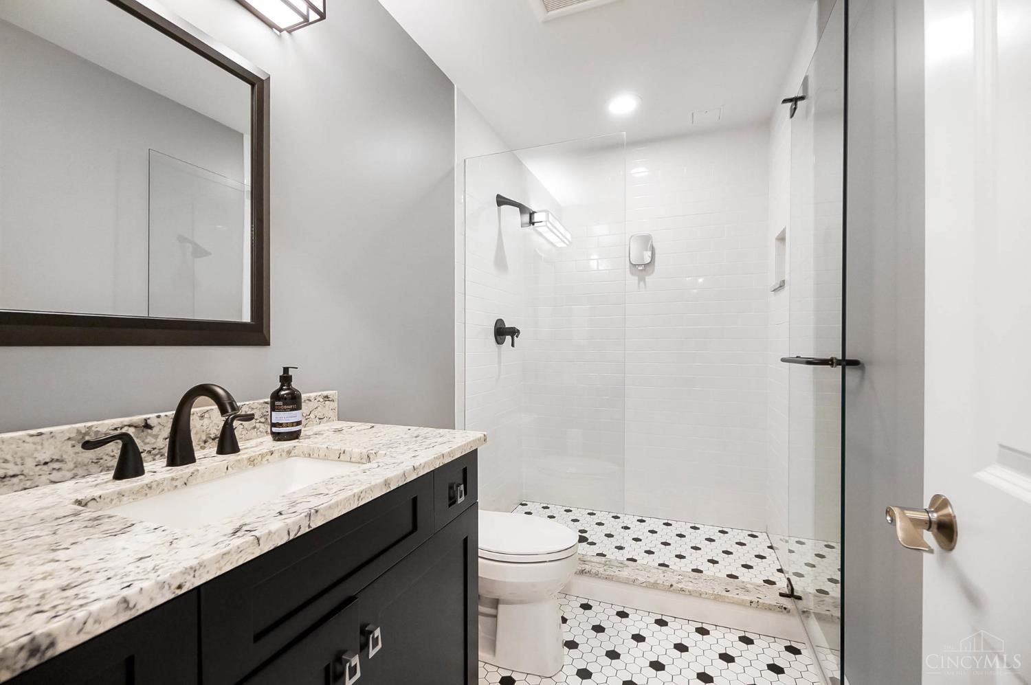 7955 Chinquapin