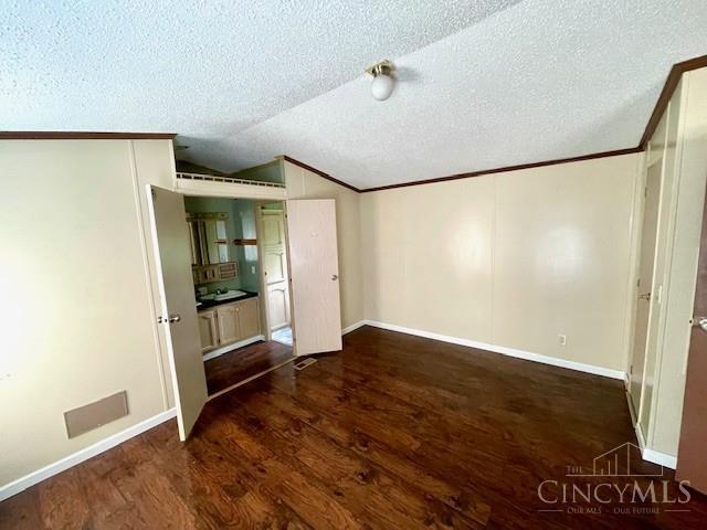 9046 Whitcomb Road
