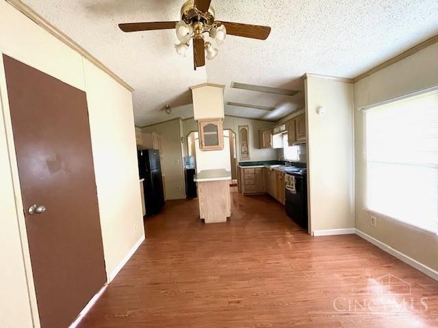 9046 Whitcomb Road