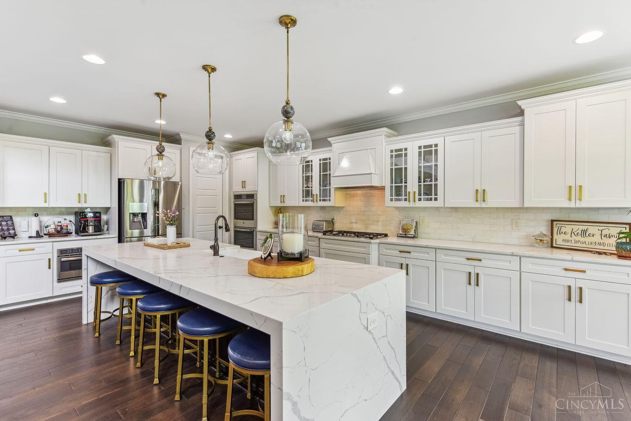 3886 Hudson Hills Lane