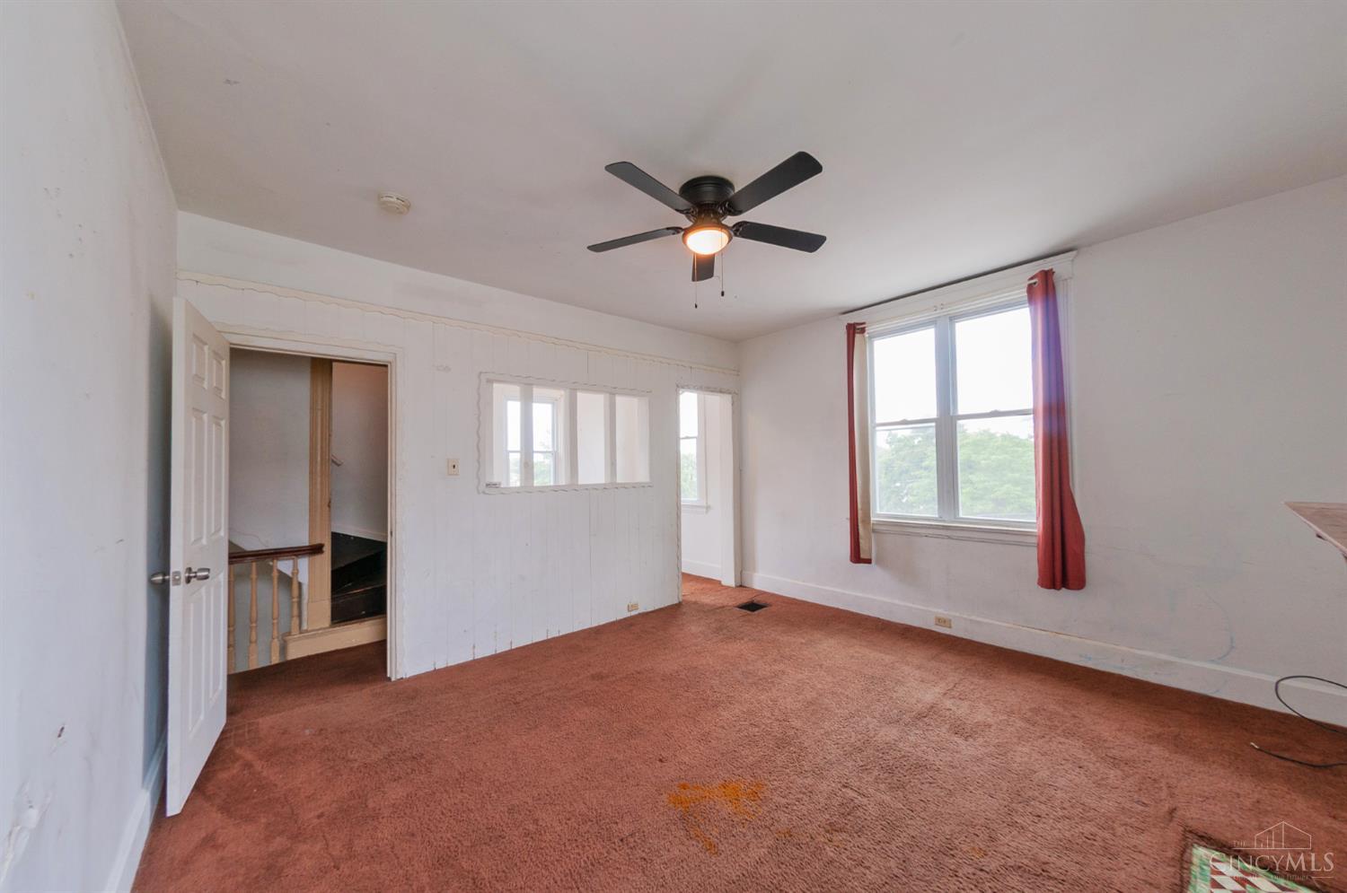 1247 Beech
