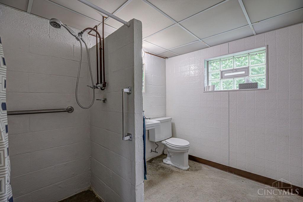 3355 Greenbush Avenue