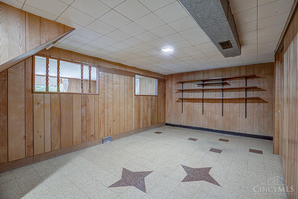 3355 Greenbush Avenue