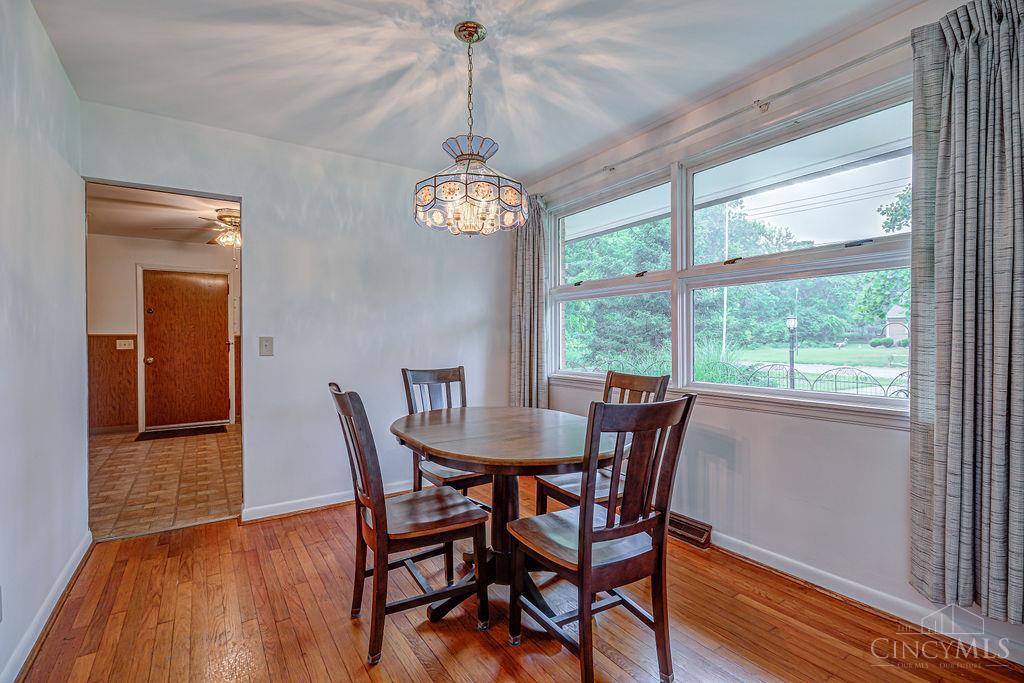 3355 Greenbush Avenue