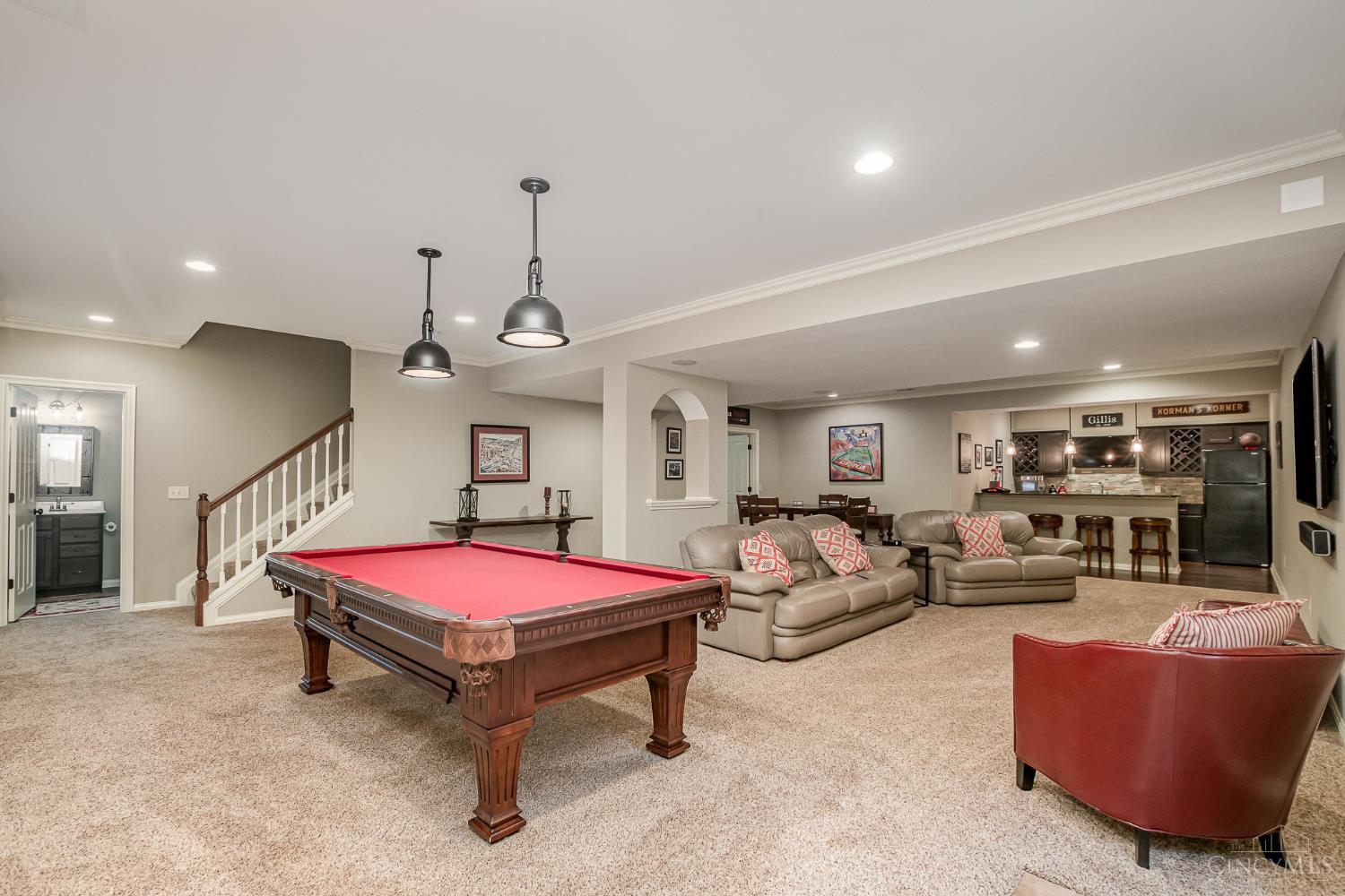 1546 Jacks Way