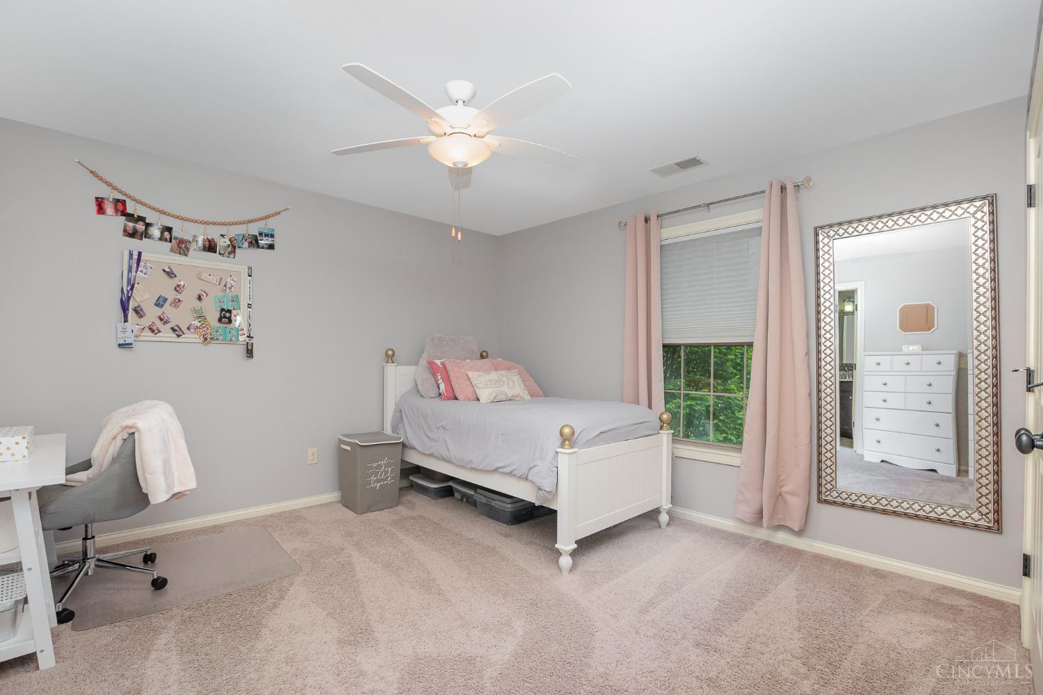 1546 Jacks Way