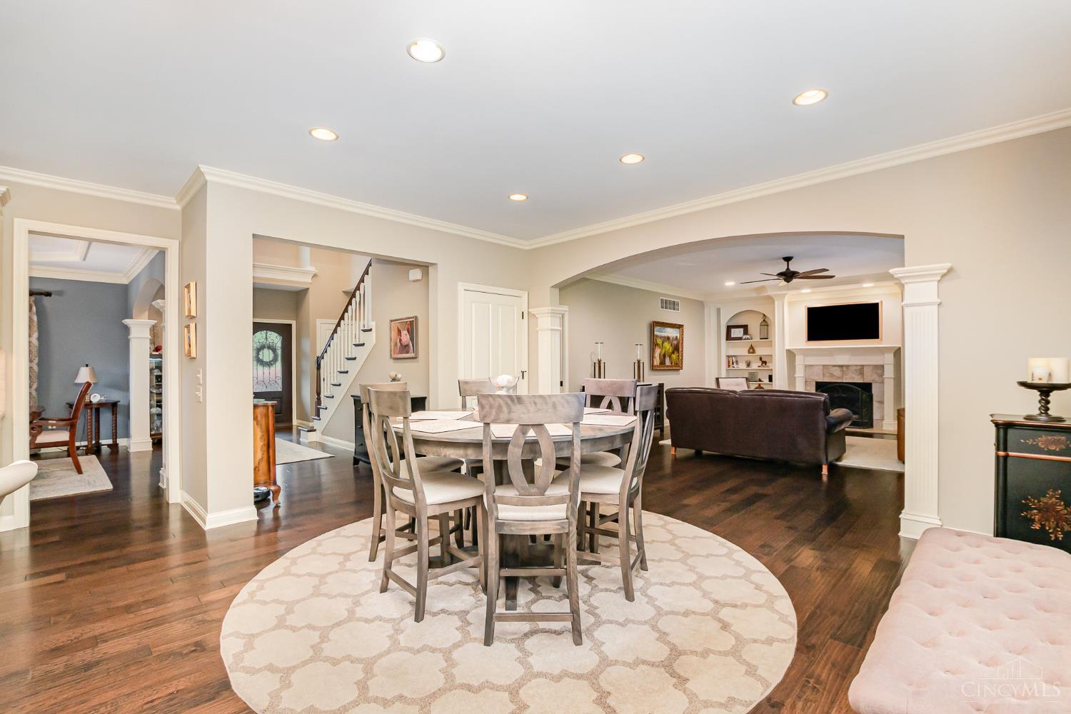 1546 Jacks Way