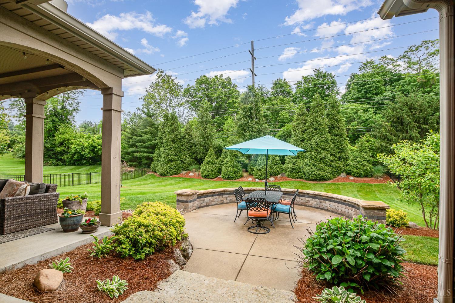 1546 Jacks Way