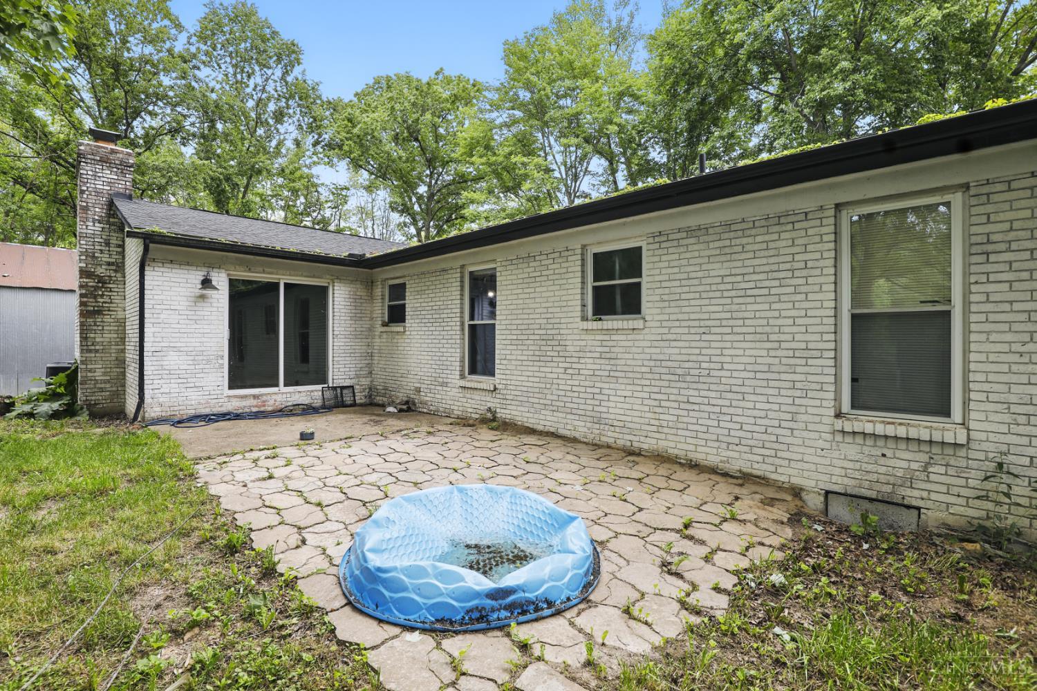 2031 Woodville Pike