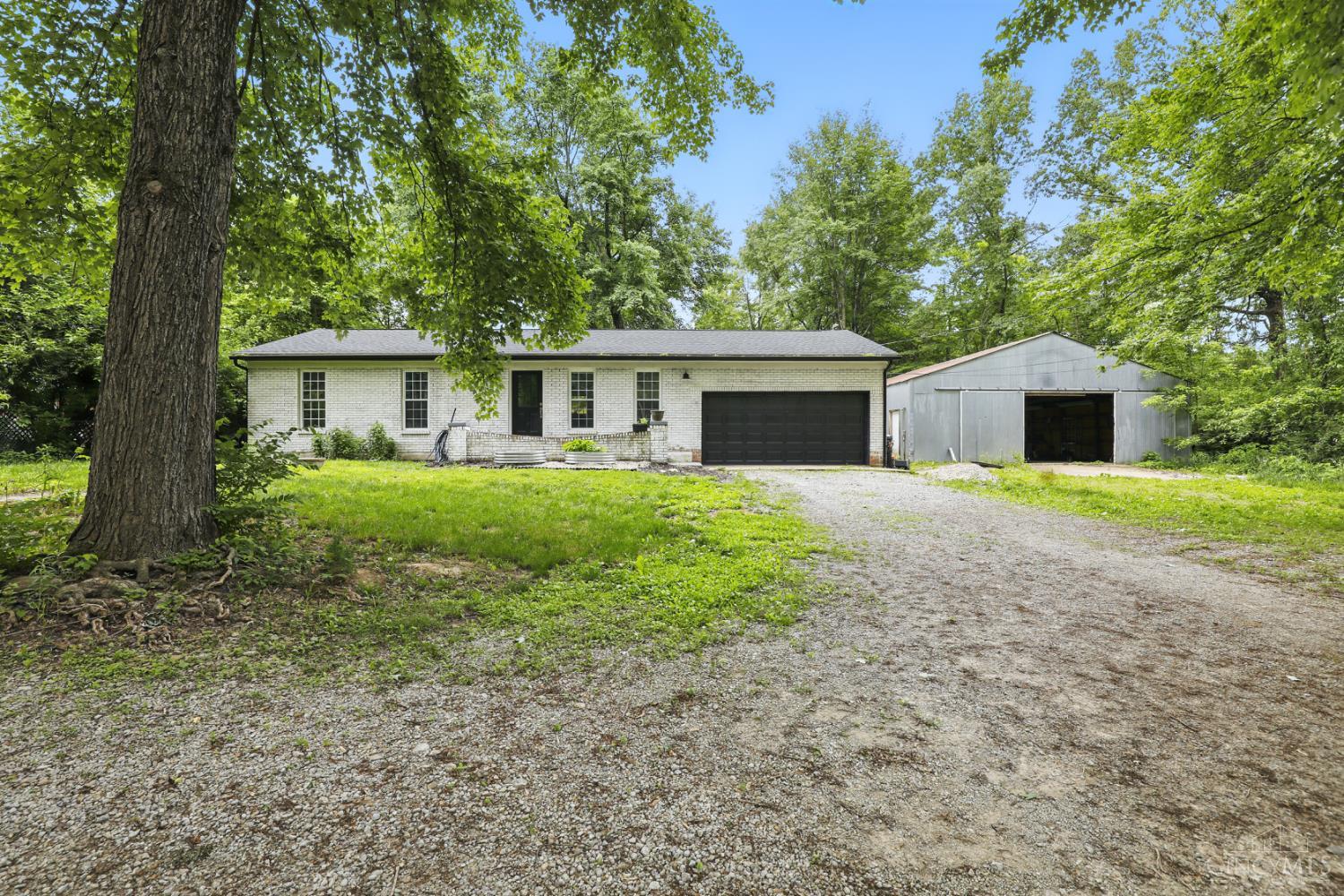 2031 Woodville Pike