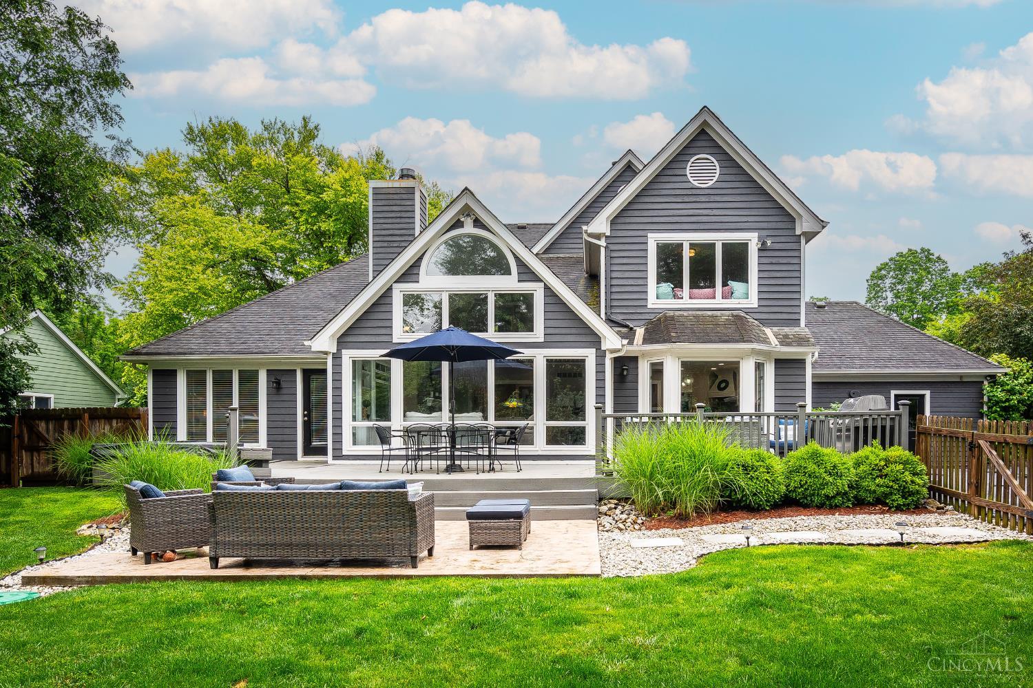 8 Denison Lane