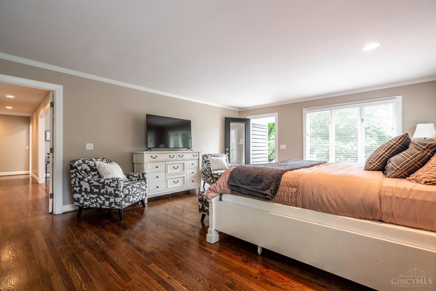 8 Denison Lane