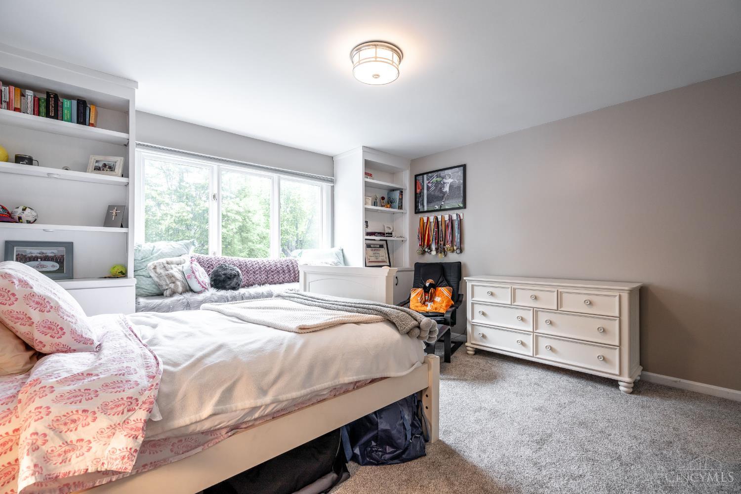 8 Denison Lane