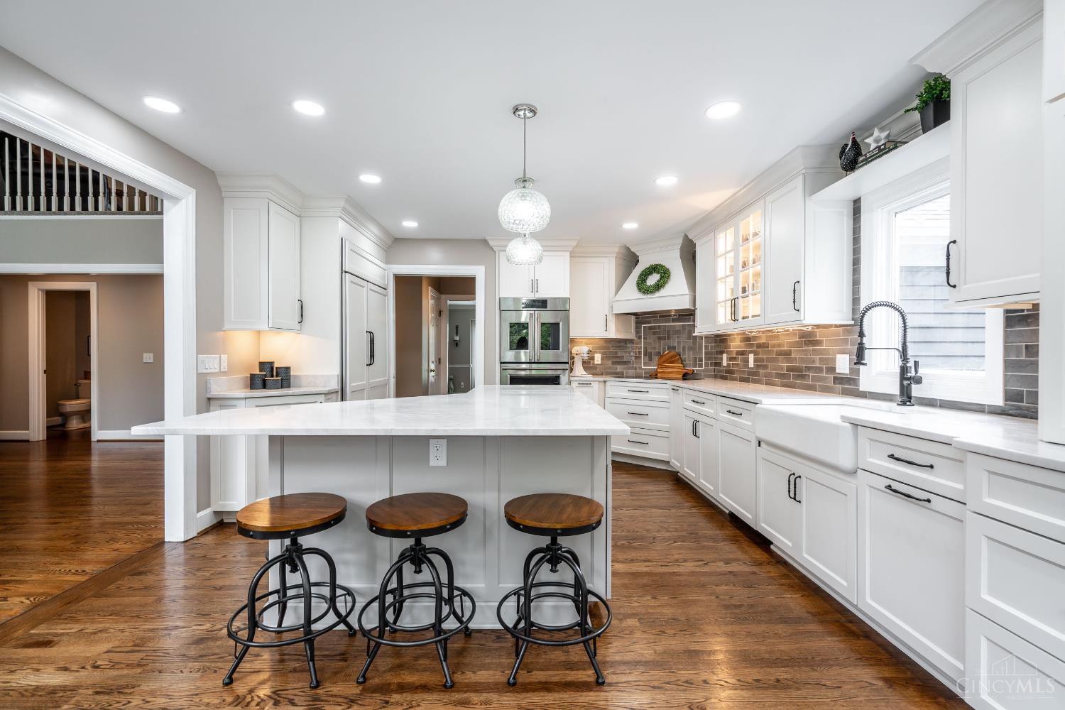 8 Denison Lane
