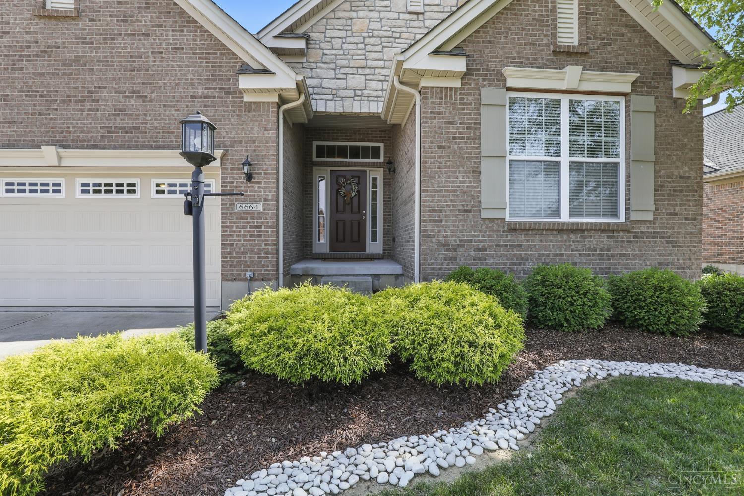 6664 Creekside Way
