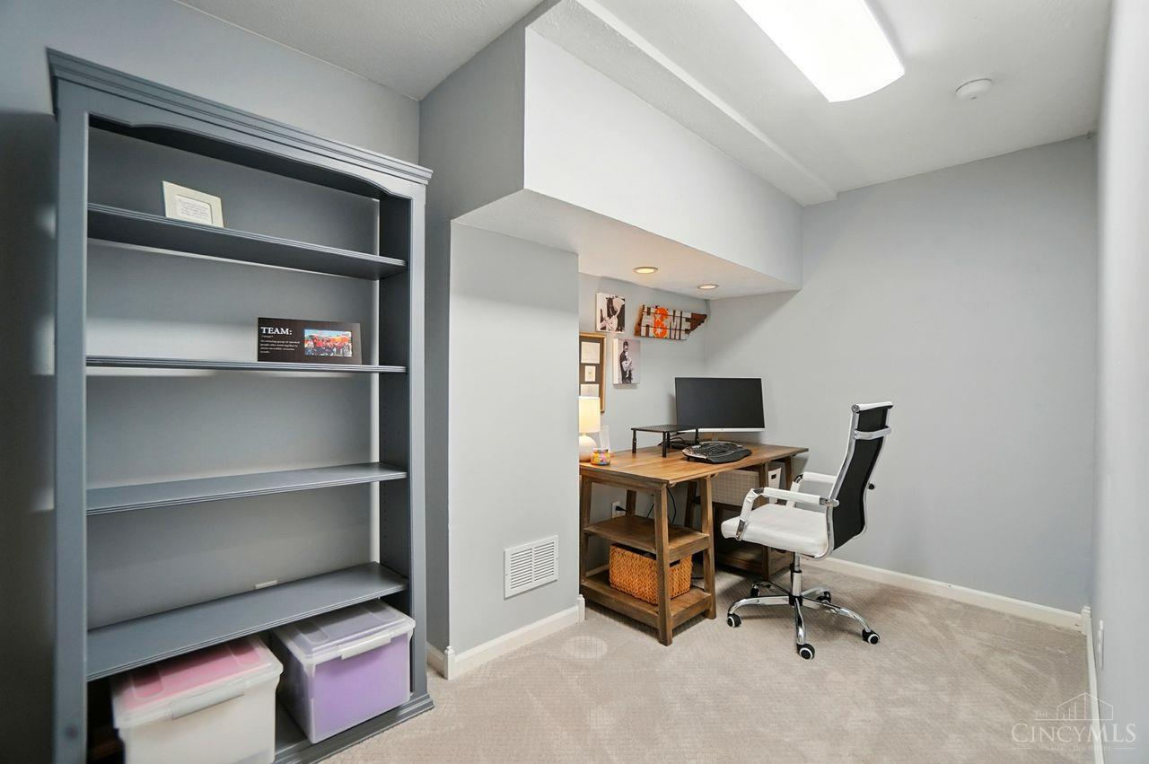 4908 Isaac Lane