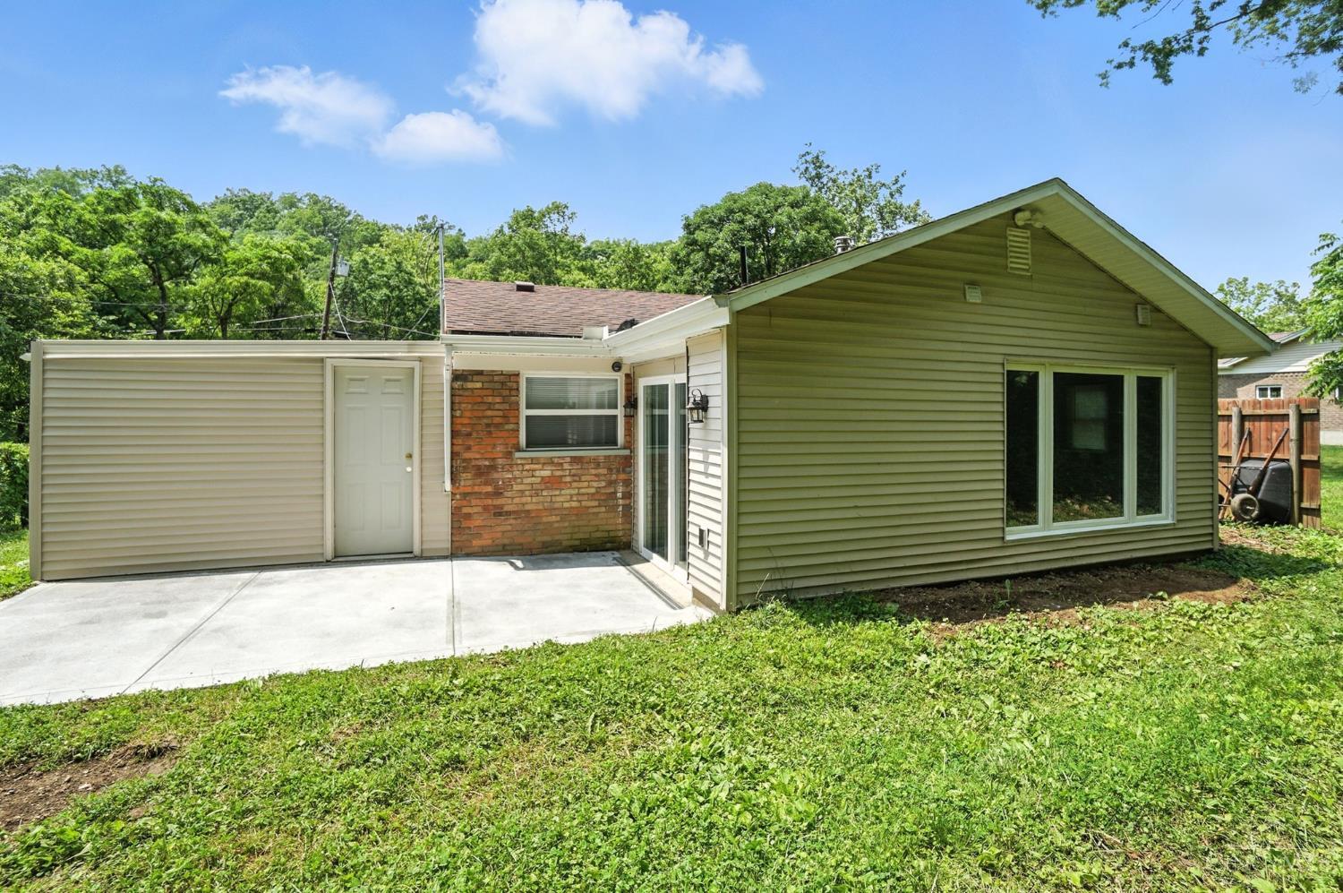 7104 Wesselman Road