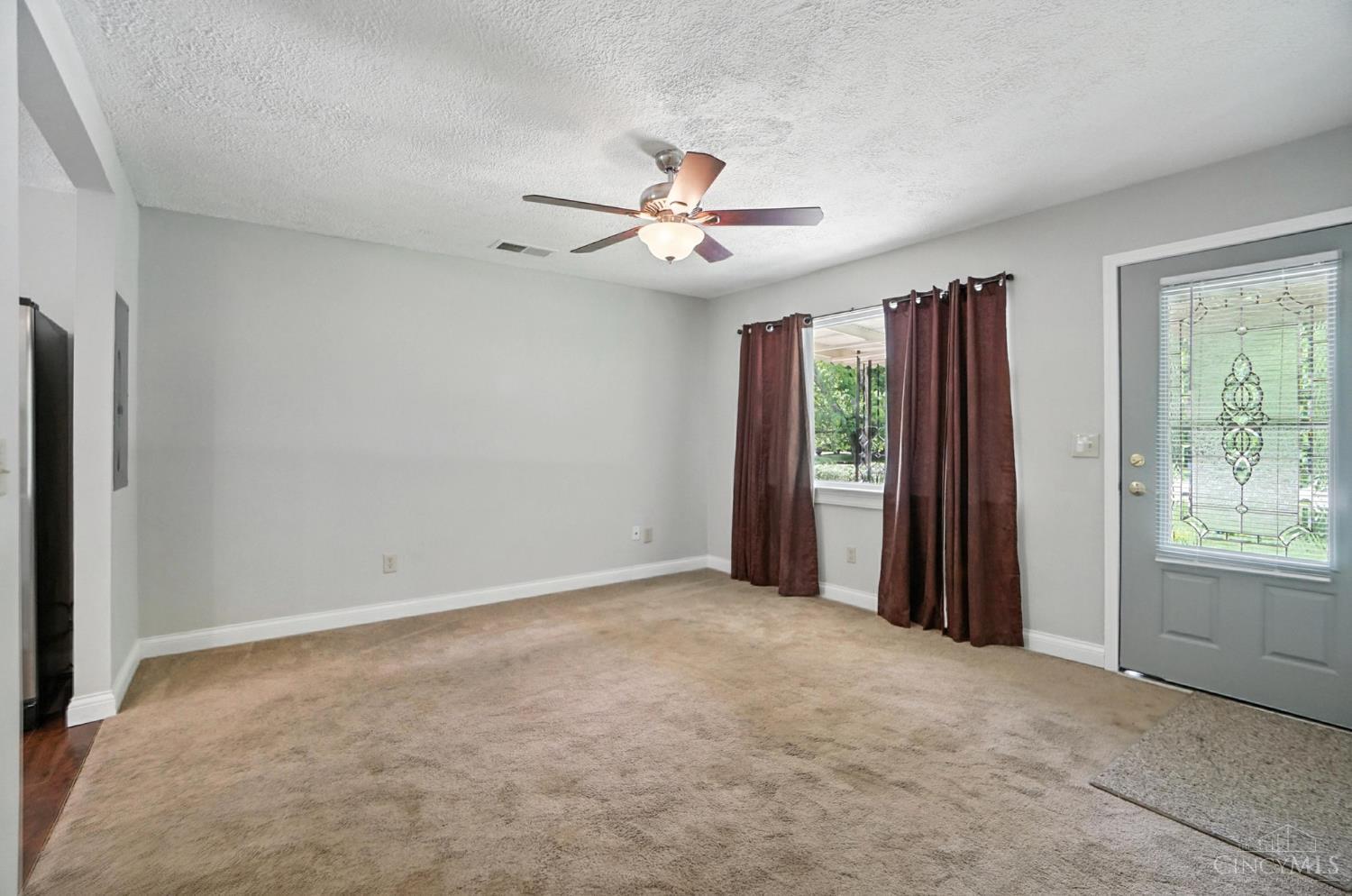 7104 Wesselman Road
