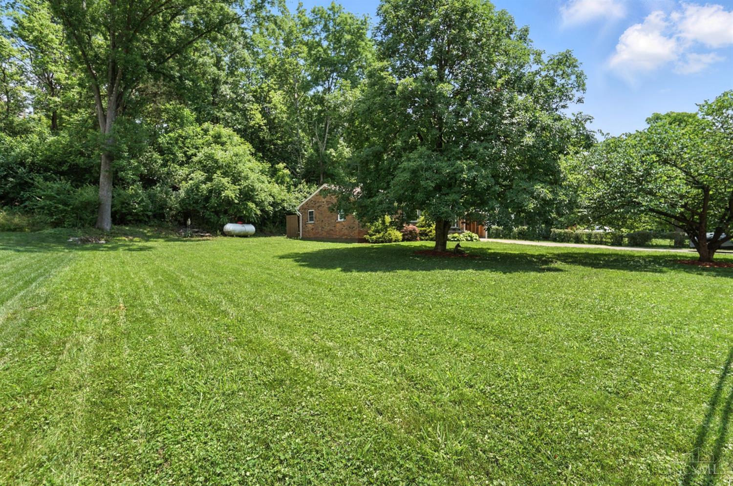 7104 Wesselman Road