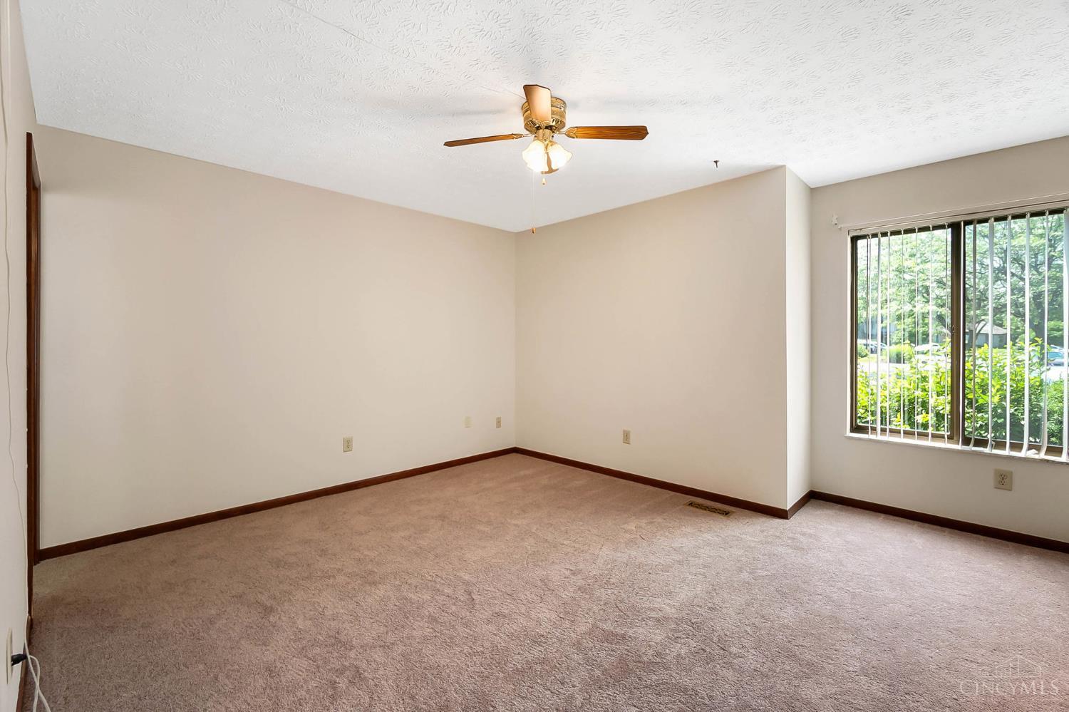 3235 Pebblebrook Lane 35